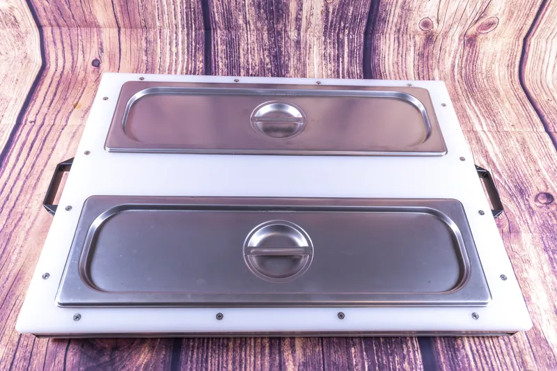 DisplayPrep Duo with two lidded stainless pans